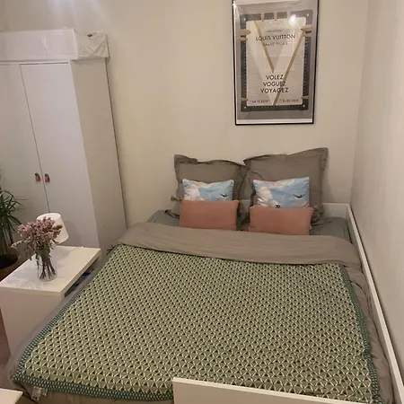 Cosy Studio 1st Floor Paris
